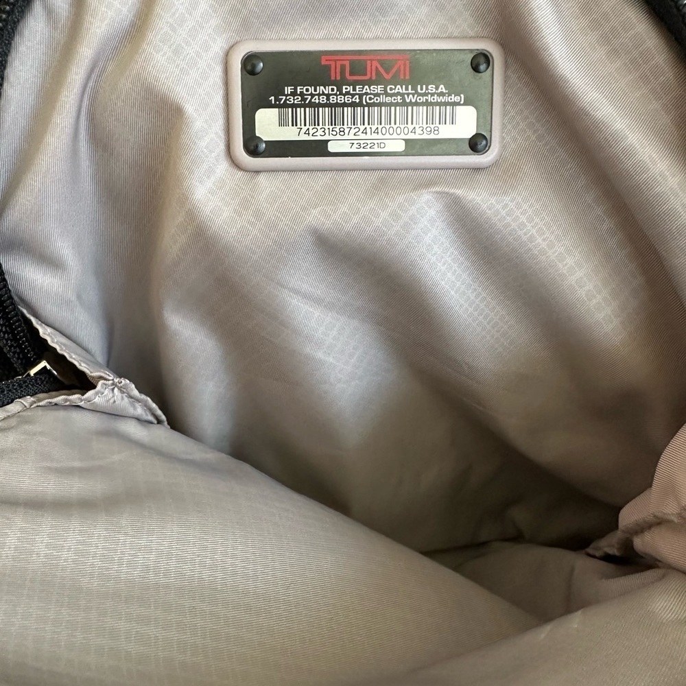 Tumi duffle/travel bag - Picture 4 of 15